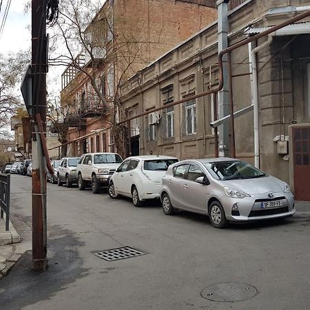 Cozy Apartment In Old Tbilisi Exterior photo