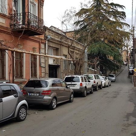 Cozy Apartment In Old Tbilisi Exterior photo